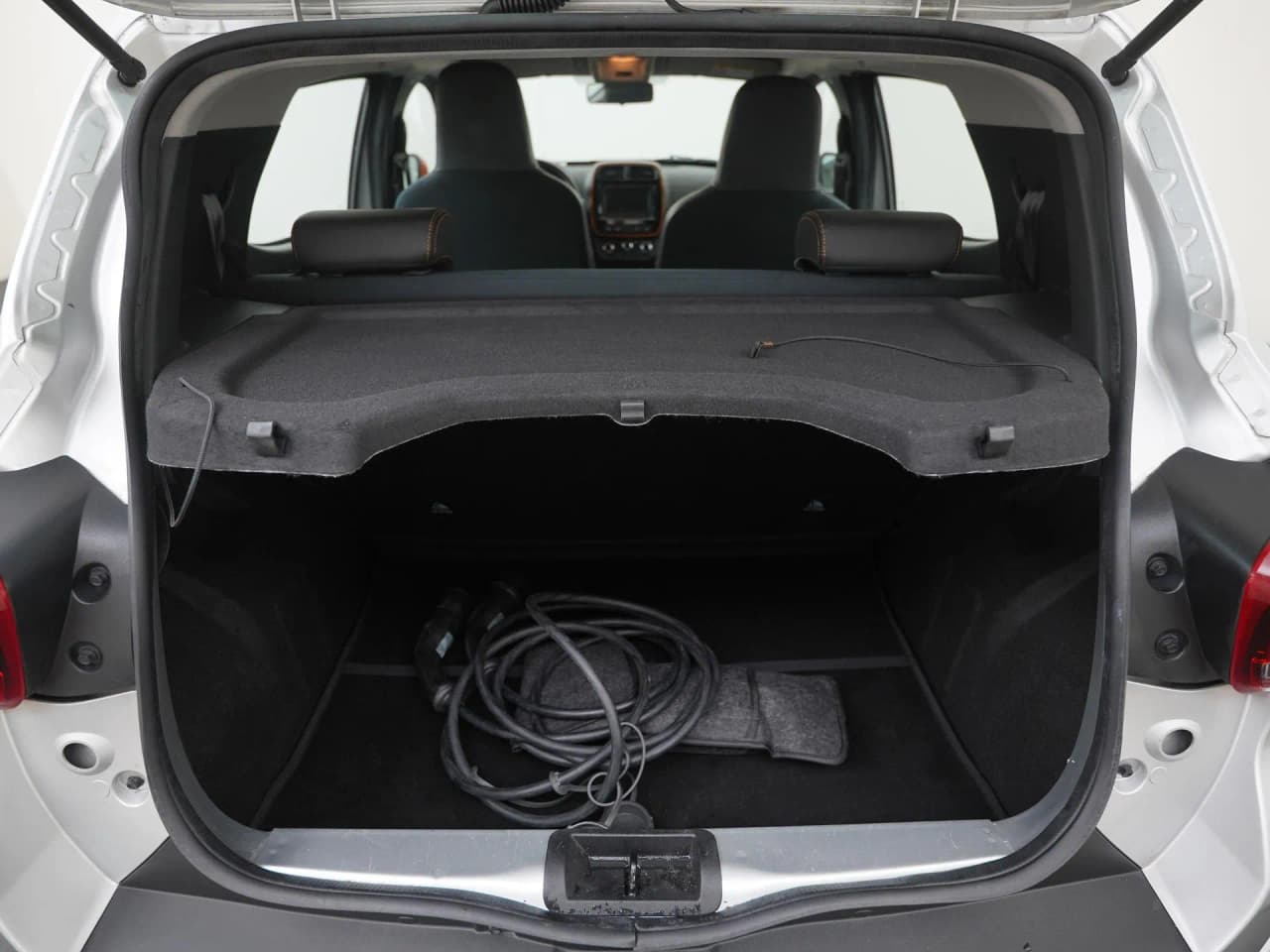 Dacia Spring Comfort Plus 27 kWh (Orange Pack), photo 21 of 29