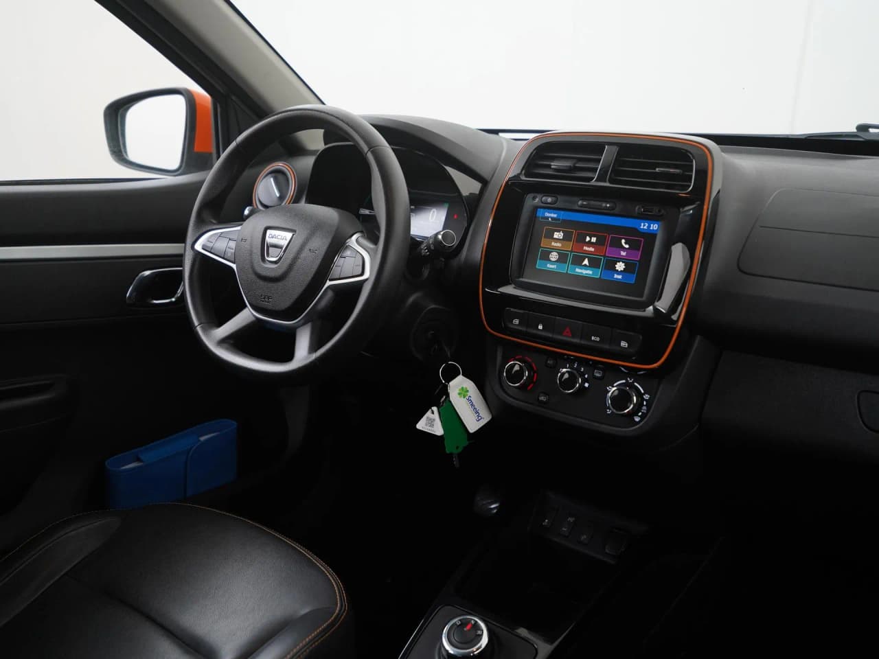 Dacia Spring Comfort Plus 27 kWh (Orange Pack), photo 2 of 29