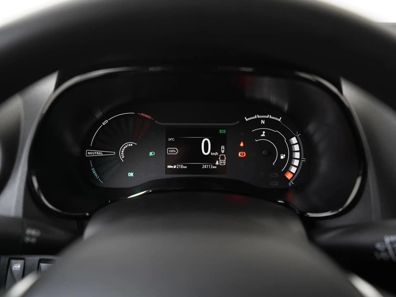 Dacia Spring Expression 27 kWh, photo 9 of 33