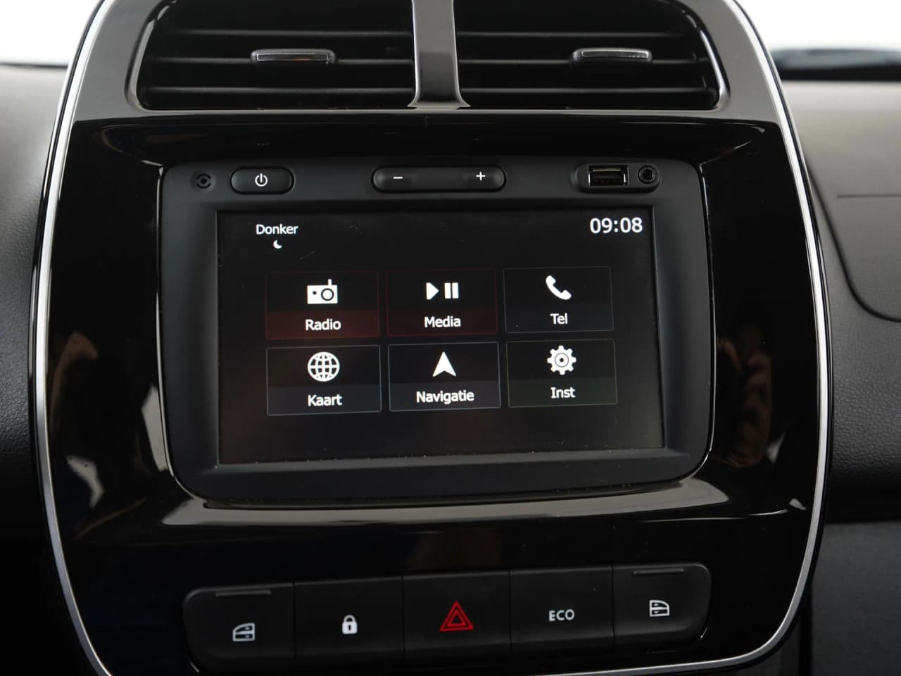 Dacia Spring Expression 27 kWh, photo 14 of 33