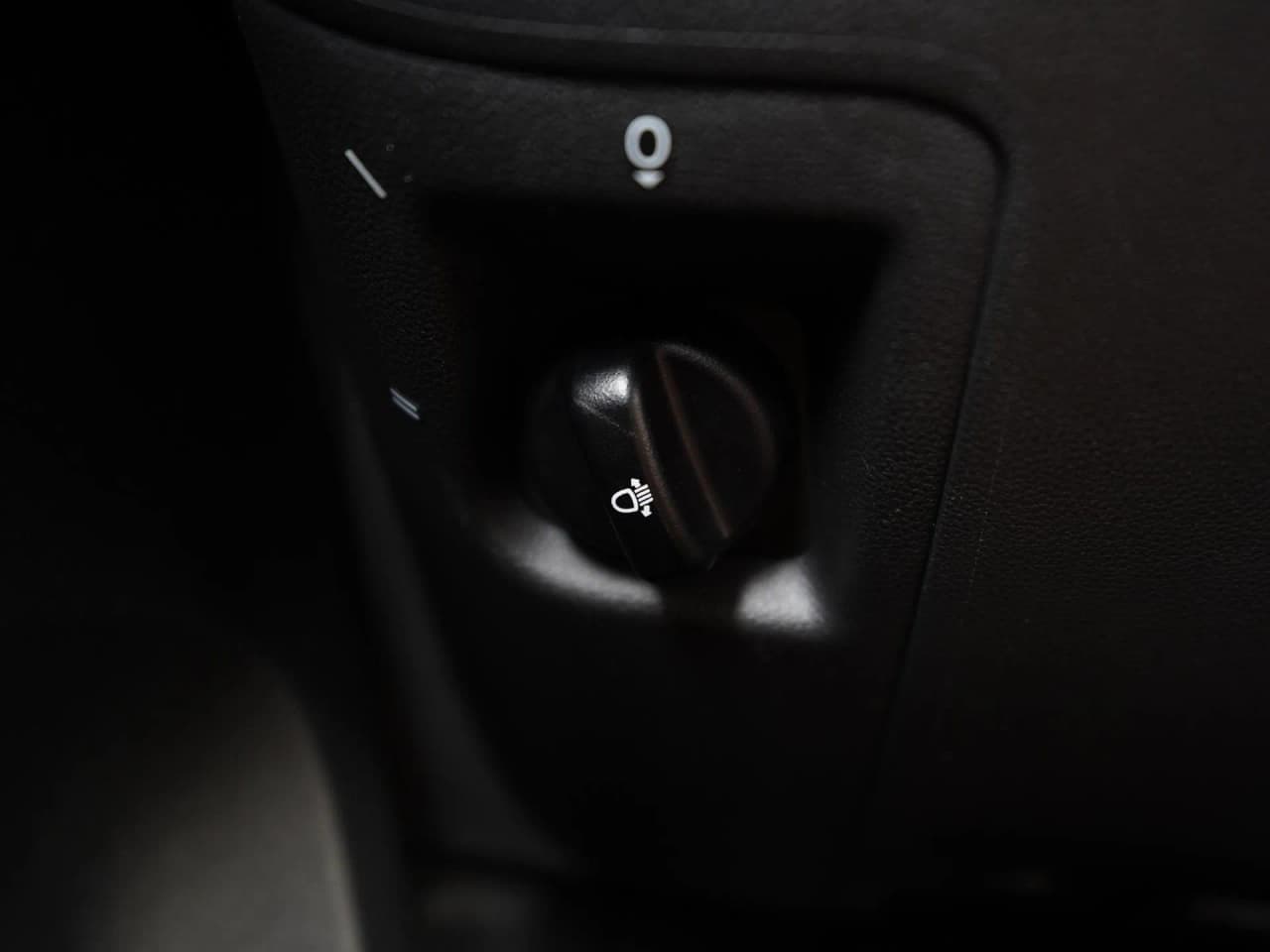 Dacia Spring Expression 27 kWh, photo 32 of 33