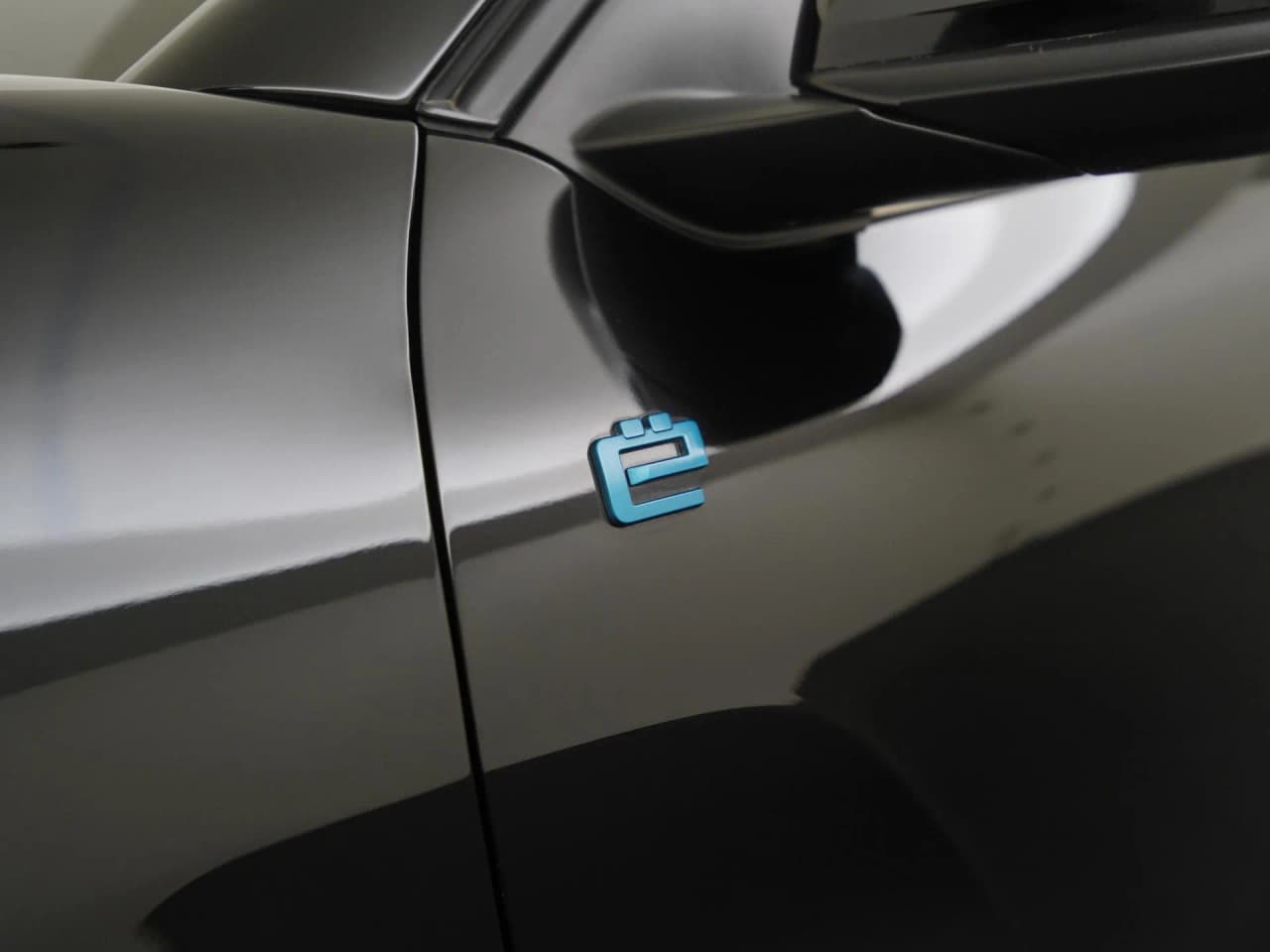 Citroën Ë-C4X Shine 50 kWh, Foto 27 von 37
