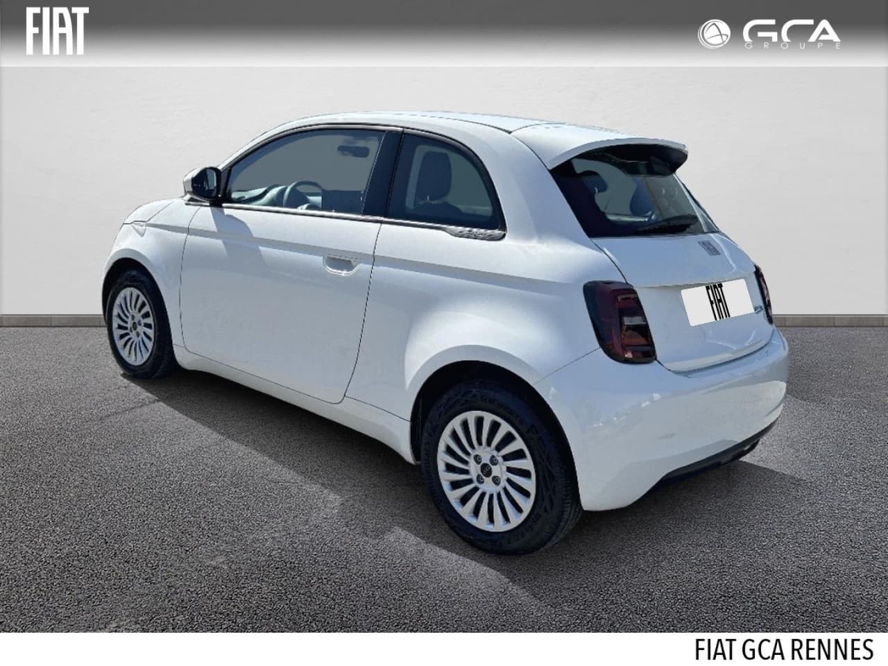 FIAT 500 e 95ch MY23, photo 2 of 11