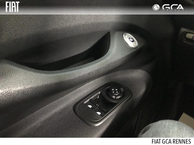 FIAT 500 e 95ch MY23, фото 12 з 15