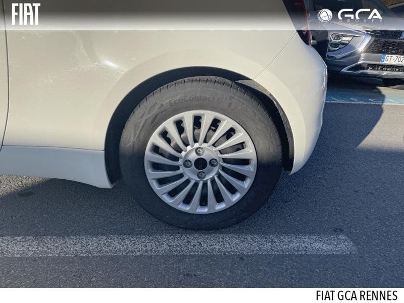 FIAT 500 e 95ch MY23, фото 4 з 16
