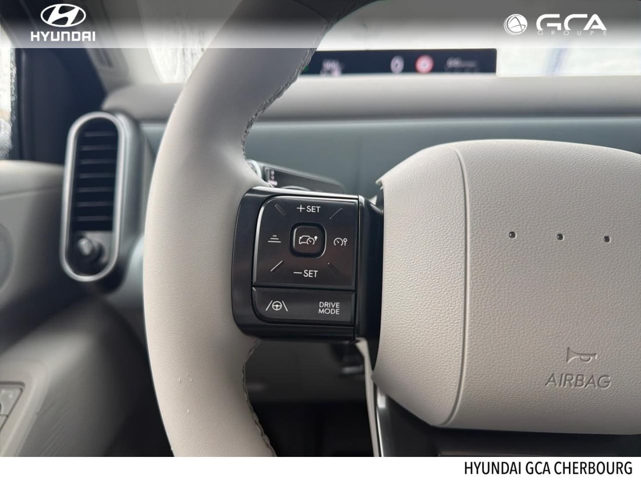 HYUNDAI Ioniq 3 61kWh - 135ch Vision, photo 10 of 15