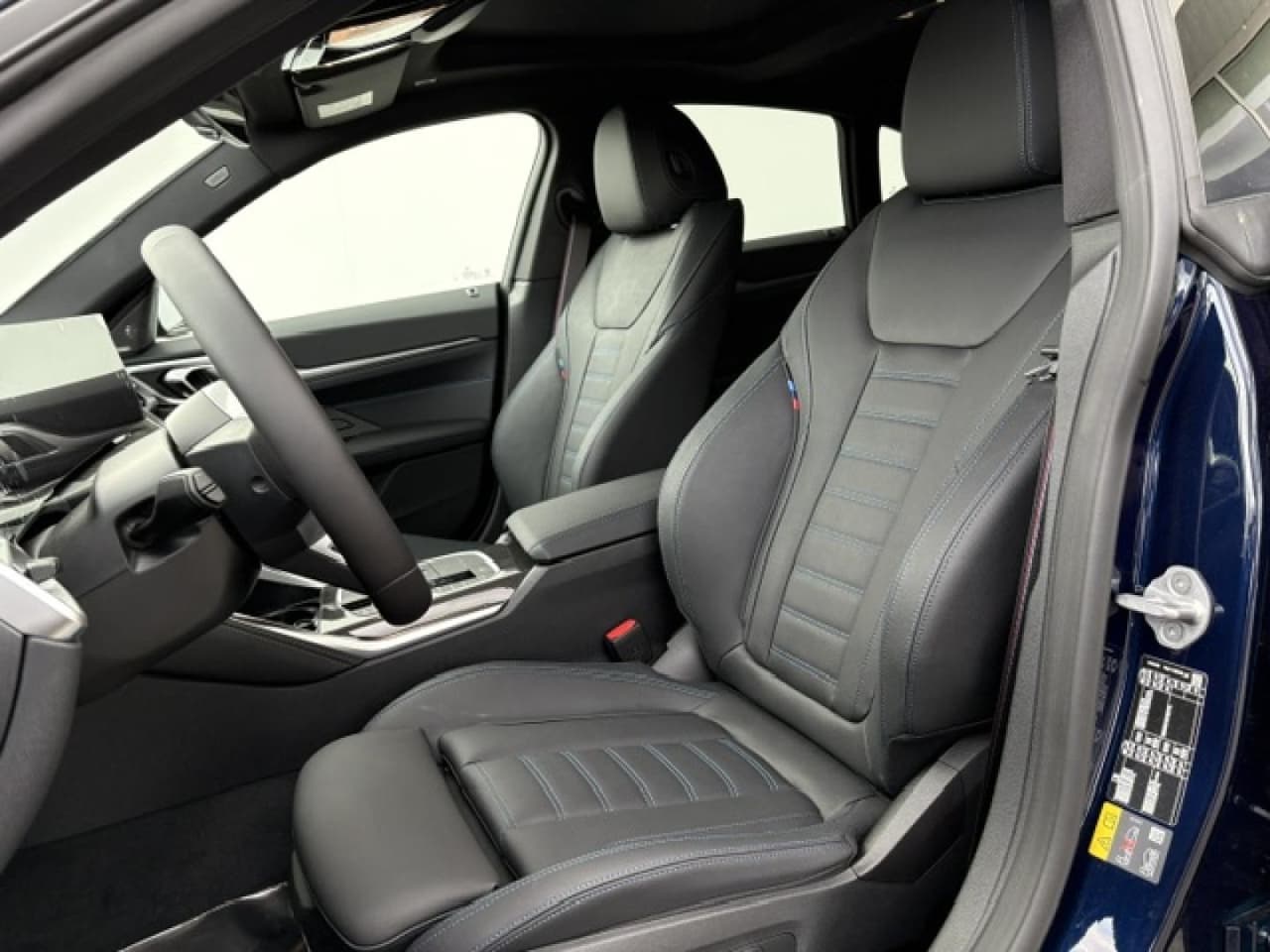 BMW i4 M60 601ch M Performance xDrive, photo 3 of 4