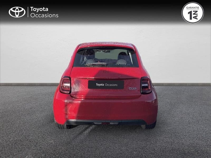 FIAT 500 e 95ch (RED), photo 4 of 12