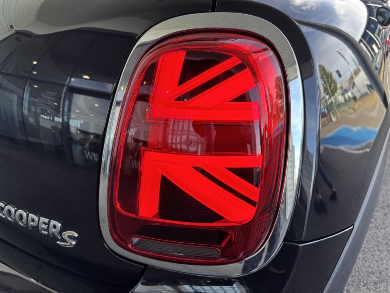 MINI Mini Cooper SE 184ch Edition Premium BVA 5CV, foto 5 di 8