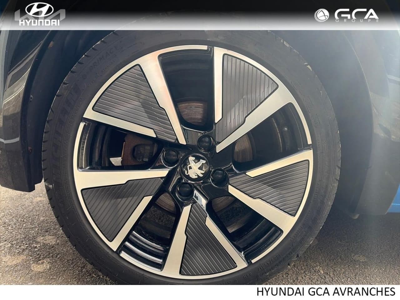 PEUGEOT 208 e-208 136ch GT Line, photo 4 of 8