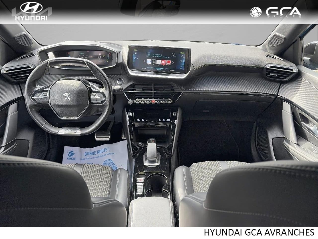 PEUGEOT 208 e-208 136ch GT Line, photo 5 of 8