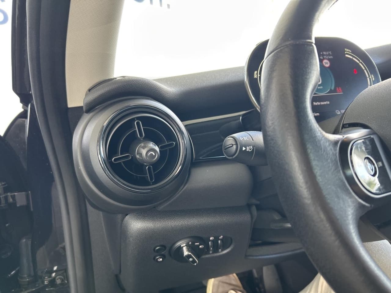 MINI Mini Cooper SE 184ch Edition Camden BVA, photo 6 of 9