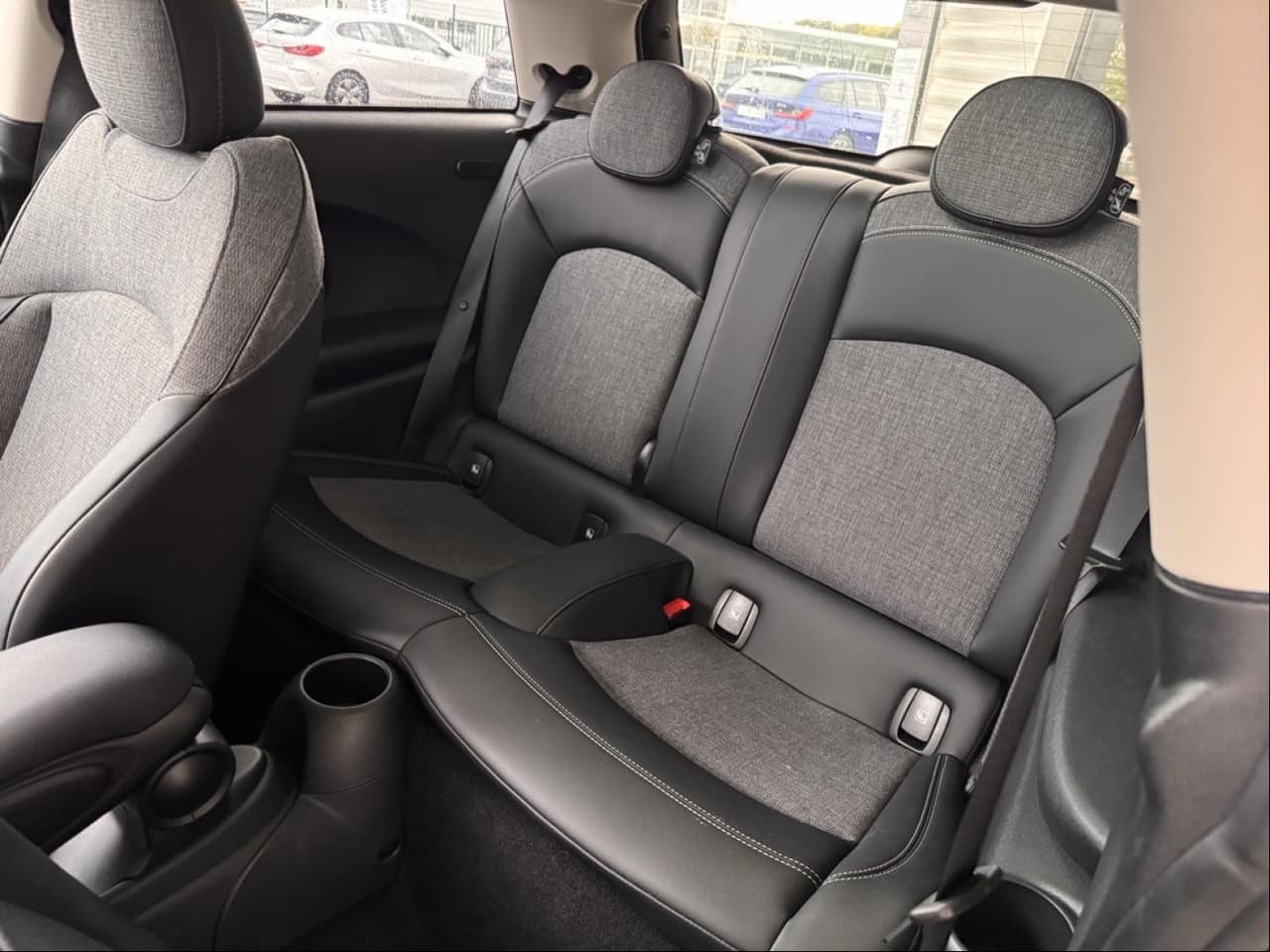 MINI Mini Cooper SE 184ch Edition Premium Plus BVA 5CV, photo 6 of 8