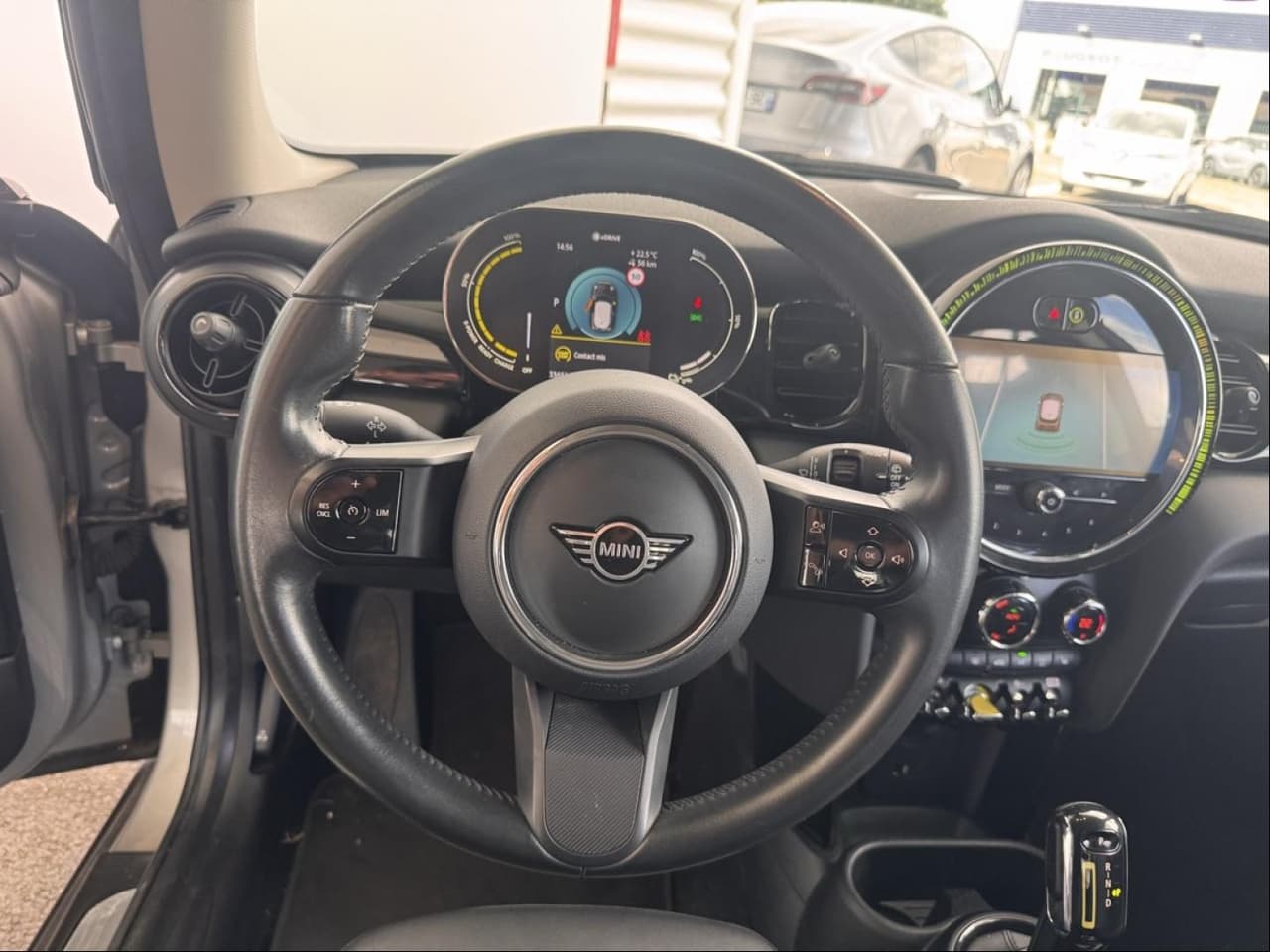 MINI Mini Cooper SE 184ch Essential BVA, photo 5 of 8