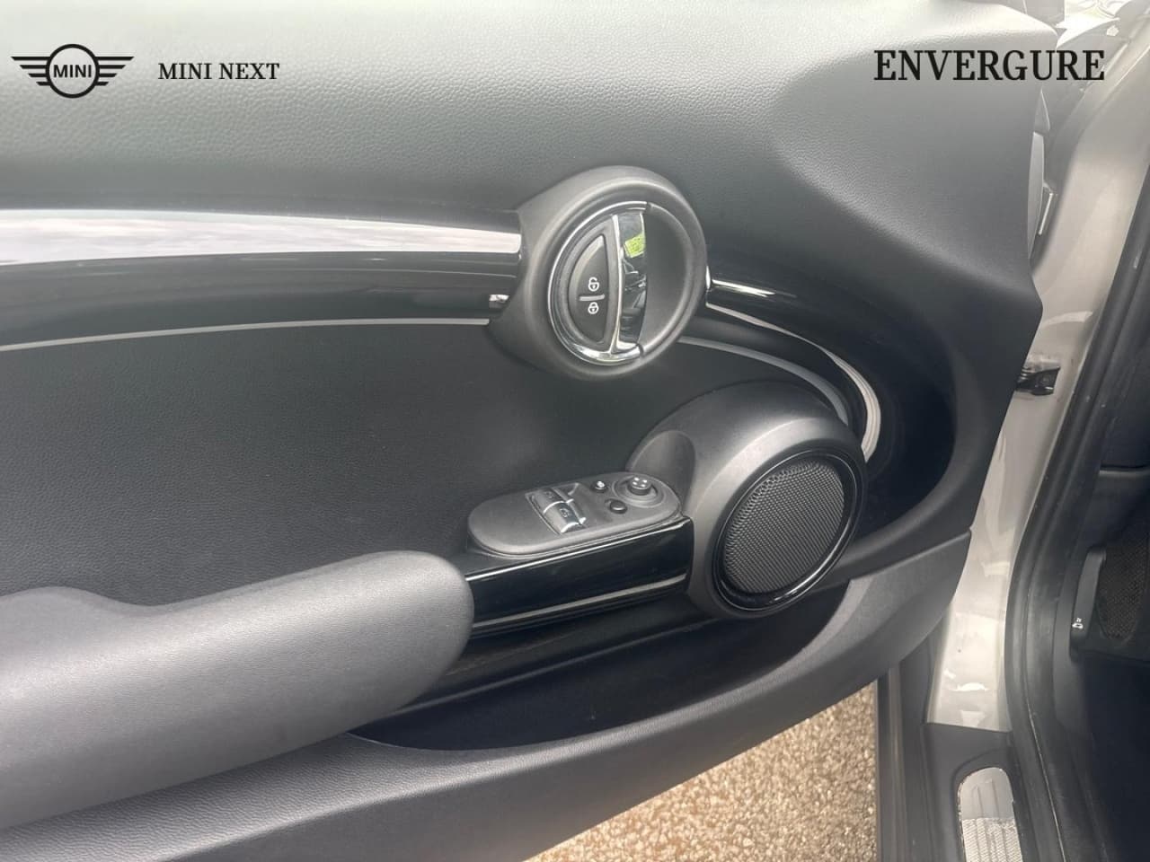 MINI Mini Cooper SE 184ch Essential BVA, photo 5 of 8