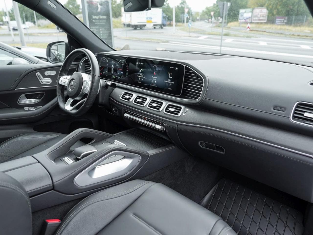 Mercedes-Benz GLE 350 de 4M, photo 15 of 21