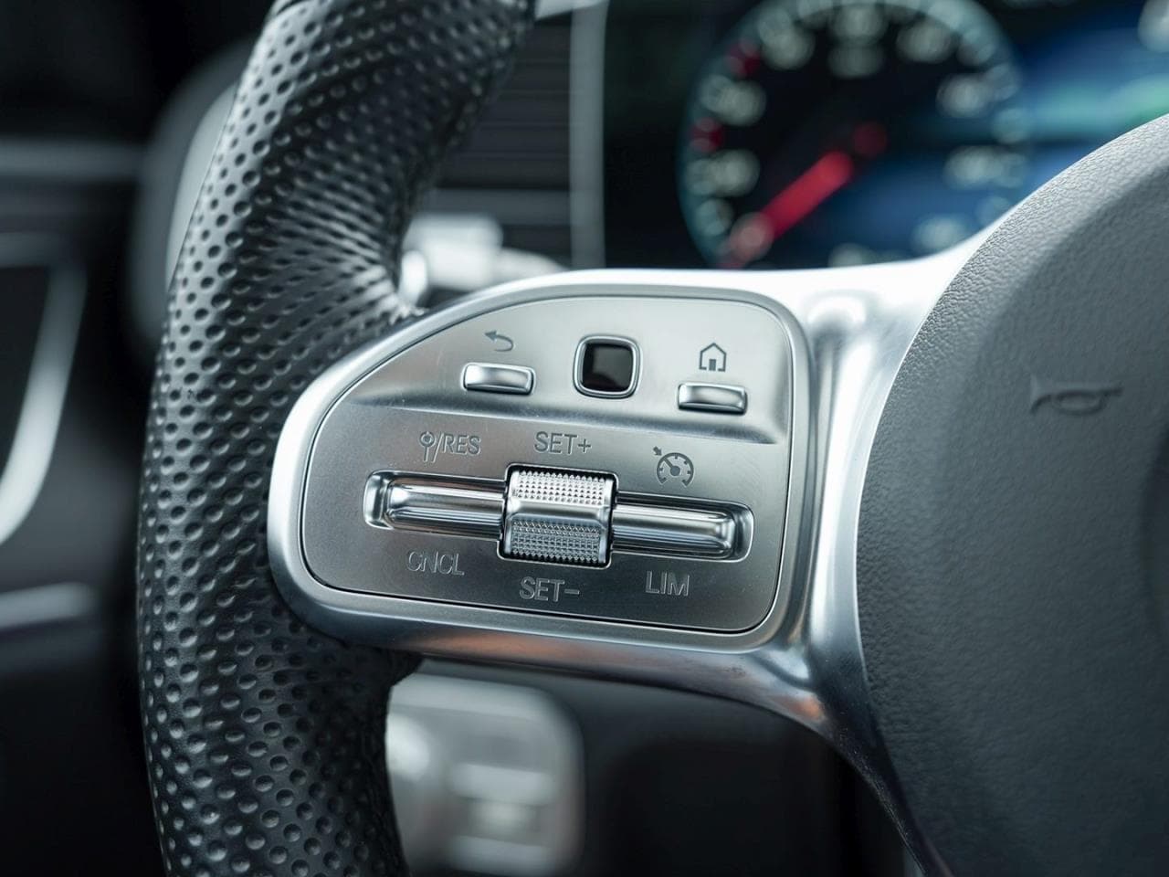 Mercedes-Benz GLE 350 de 4M, photo 18 of 21