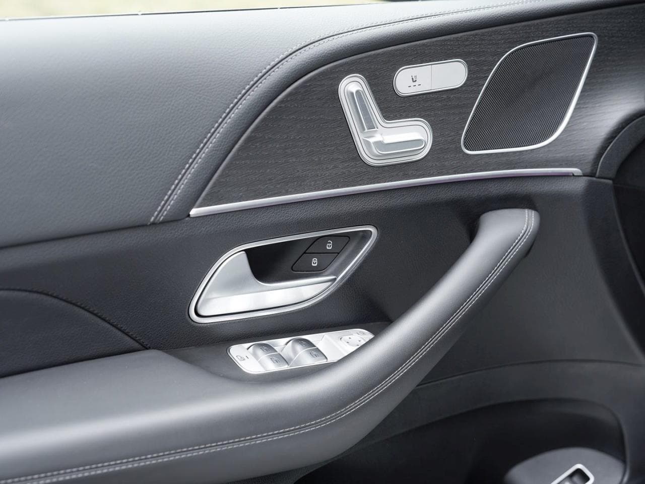 Mercedes-Benz GLE 350 de 4M, photo 17 of 21