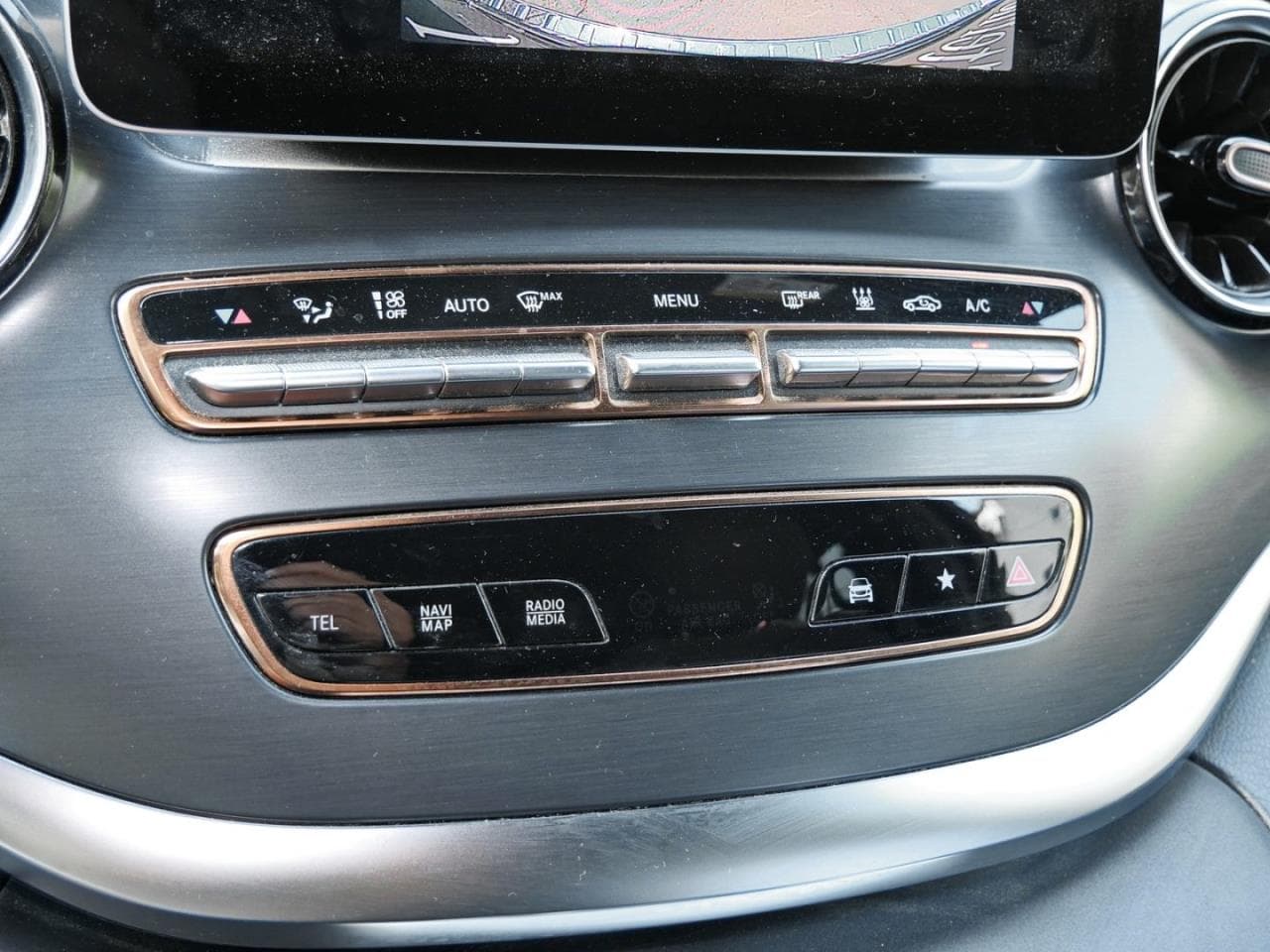 Mercedes-Benz EQV 300 lang, photo 18 of 22