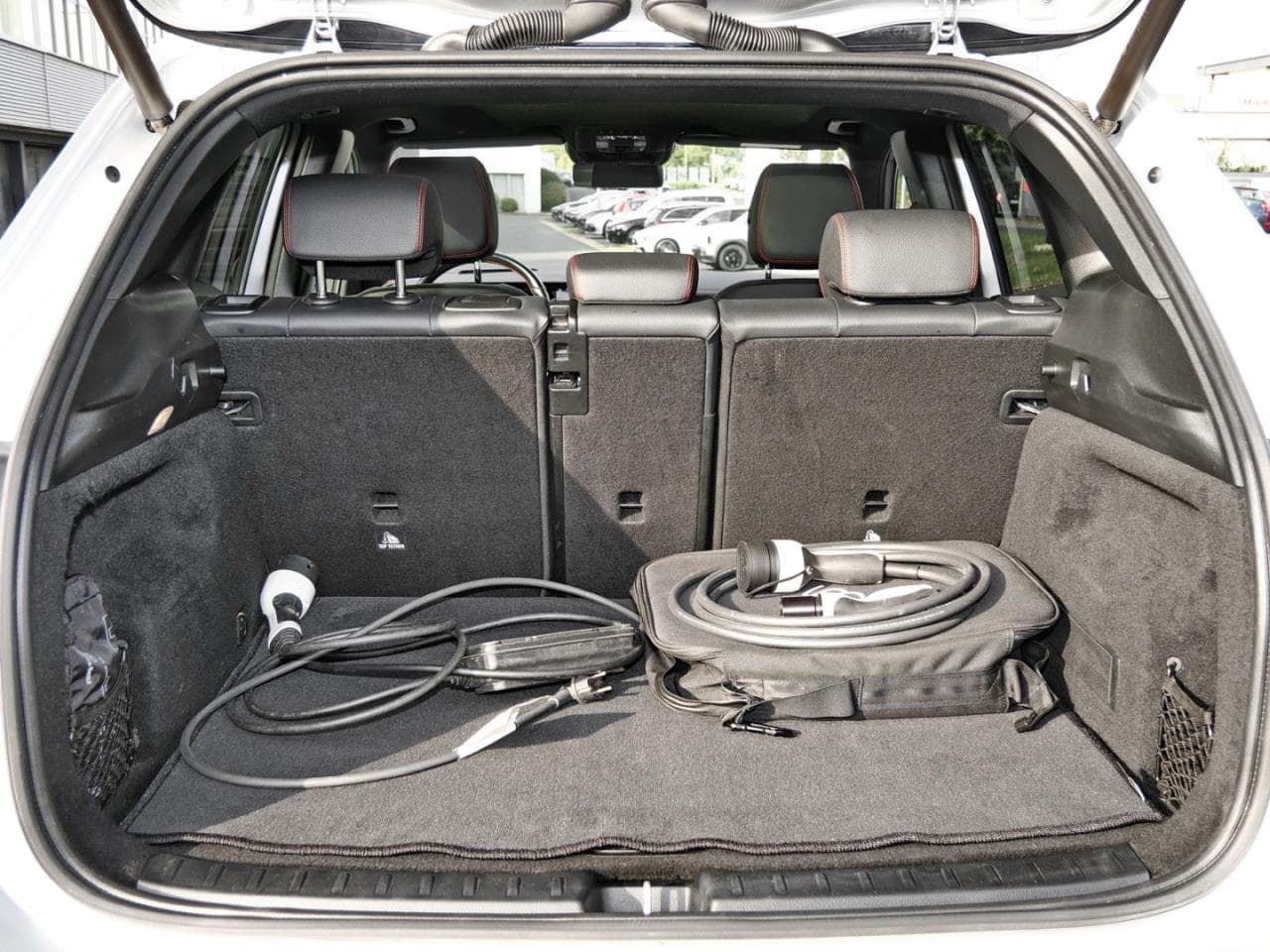 Mercedes-Benz EQA 250, photo 6 of 7