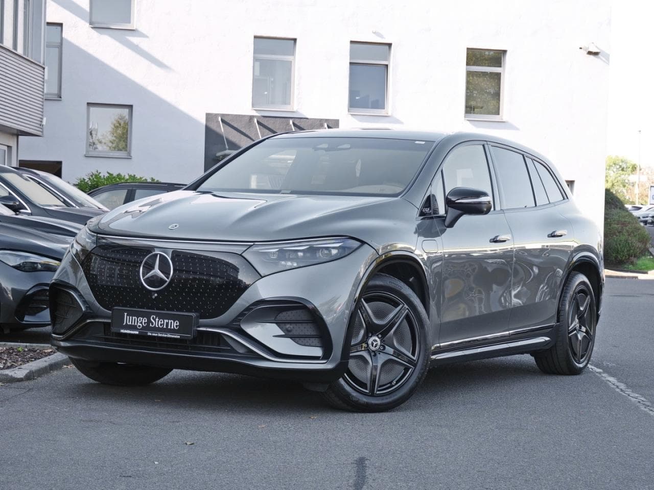 Mercedes-Benz EQS SUV EQS 450 4M SUV, photo 1 of 7