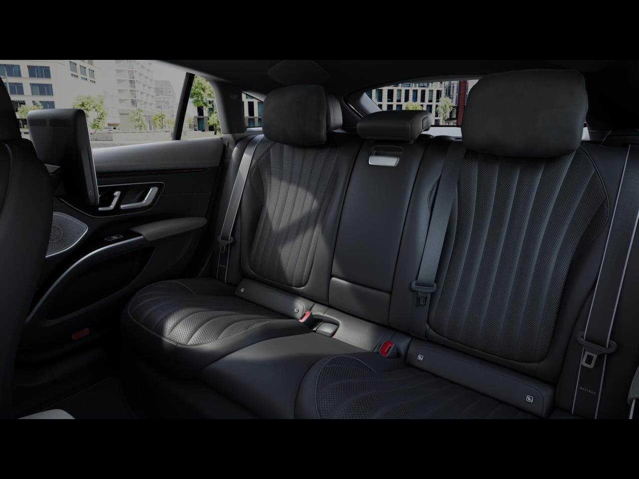 Mercedes-Benz EQS 500 4M, photo 4 of 7
