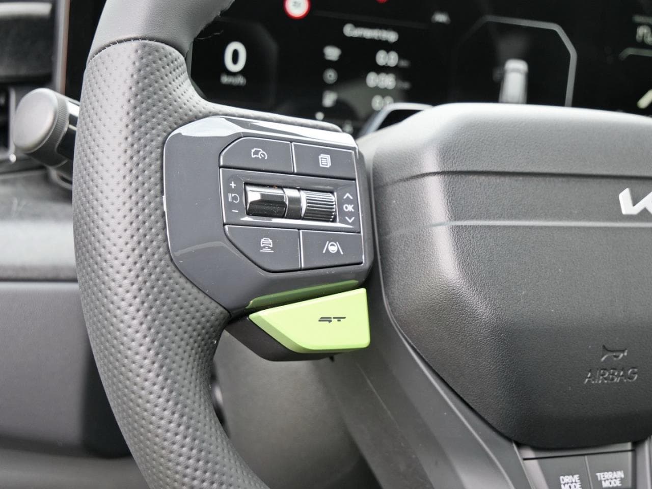 Kia EV9 GT 99,8 kWh AWD, photo 9 of 23