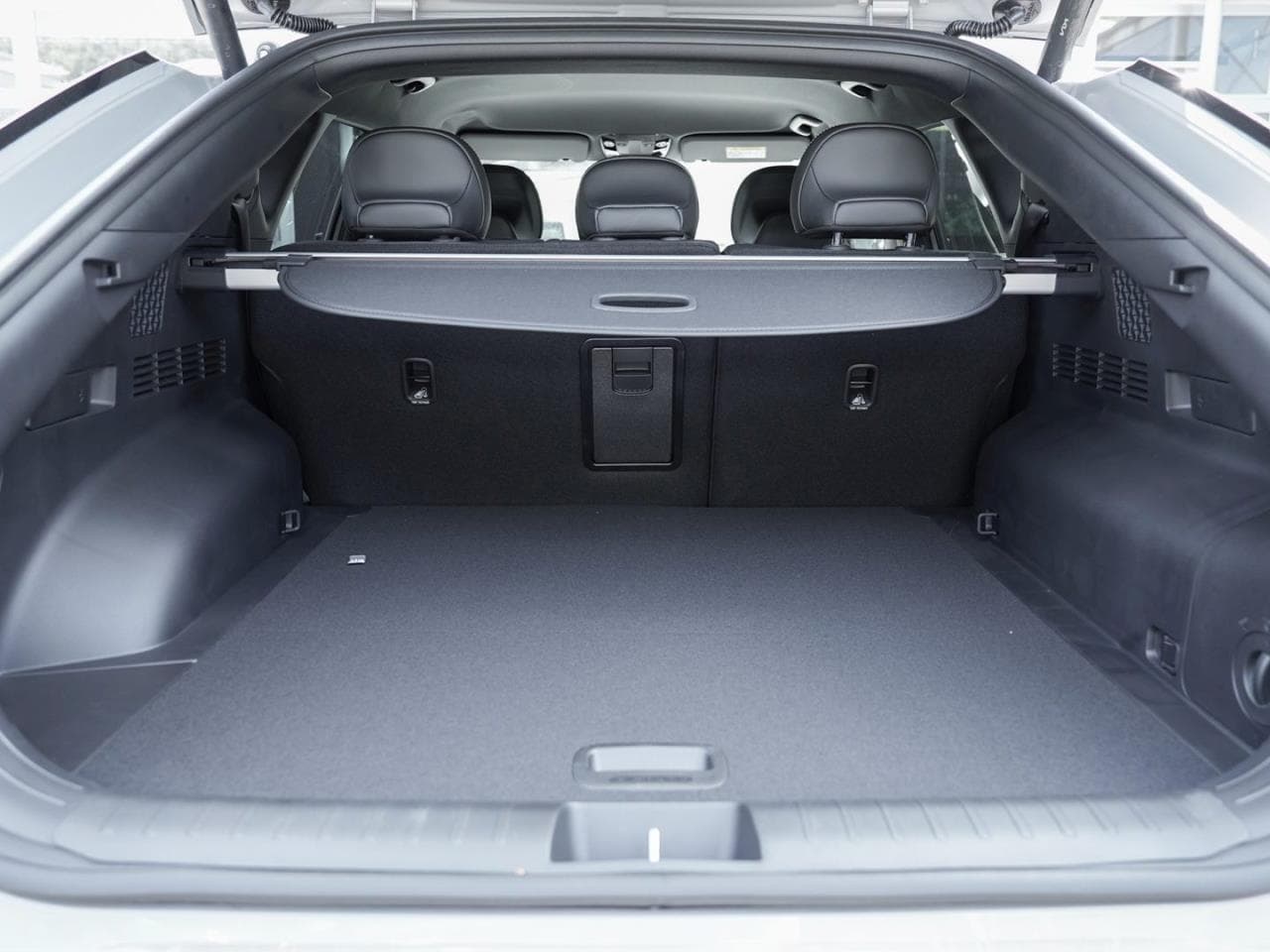 Kia EV6 84 kWh AWD GT-Line, photo 6 of 8