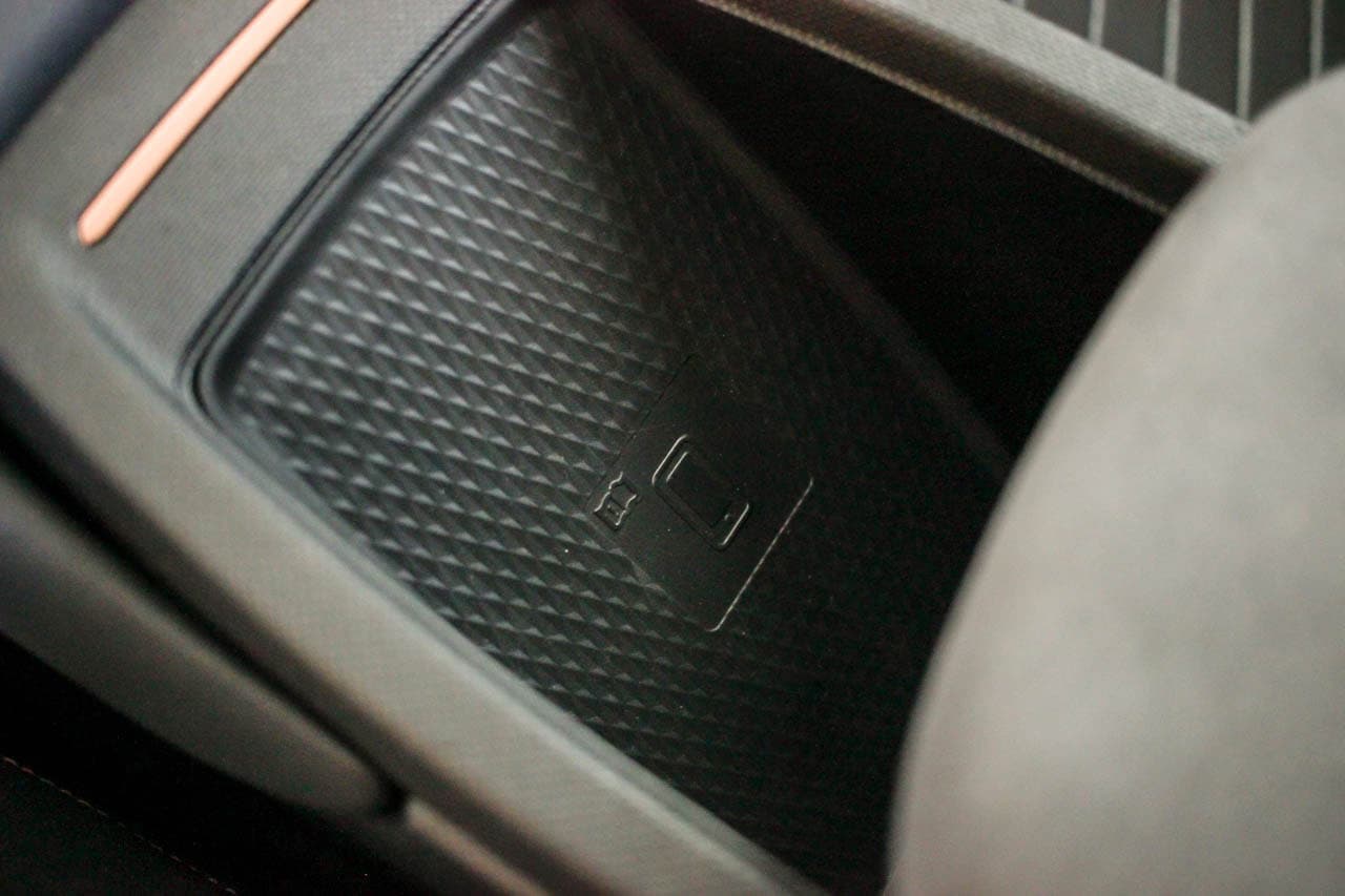 CUPRA Born 58kWh Advanced Plus, photo 16 of 33
