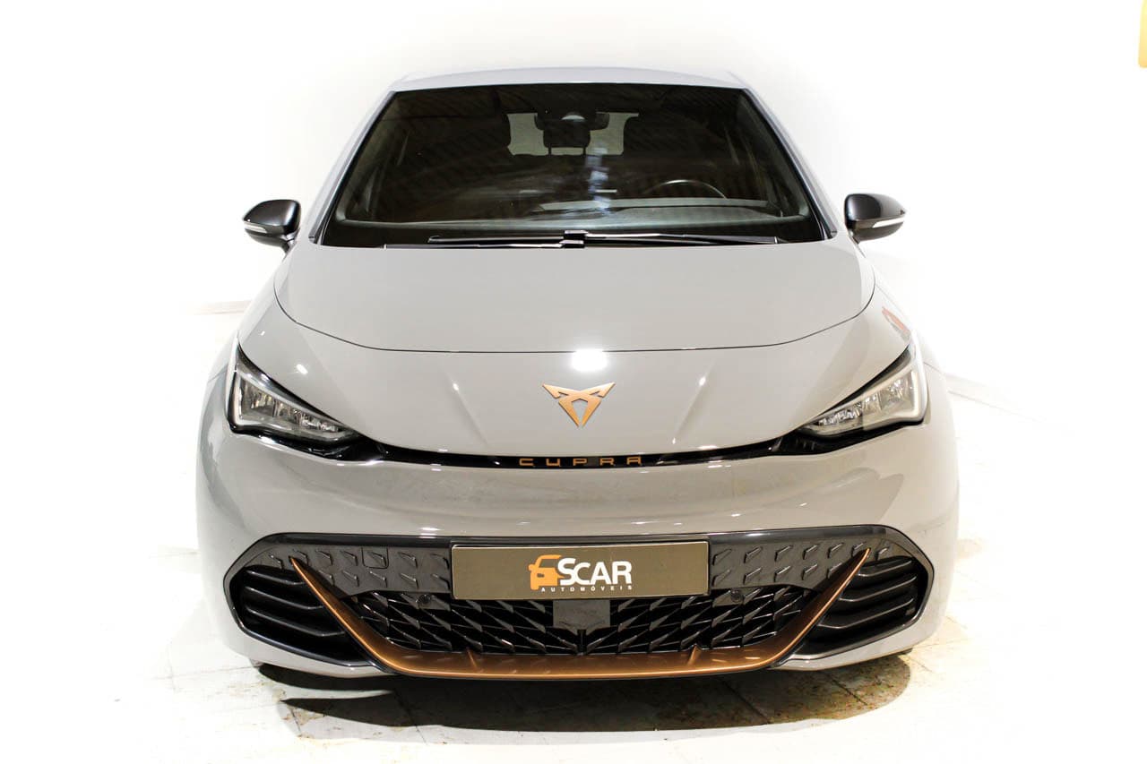 CUPRA Born 58kWh Advanced Plus, photo 2 of 33