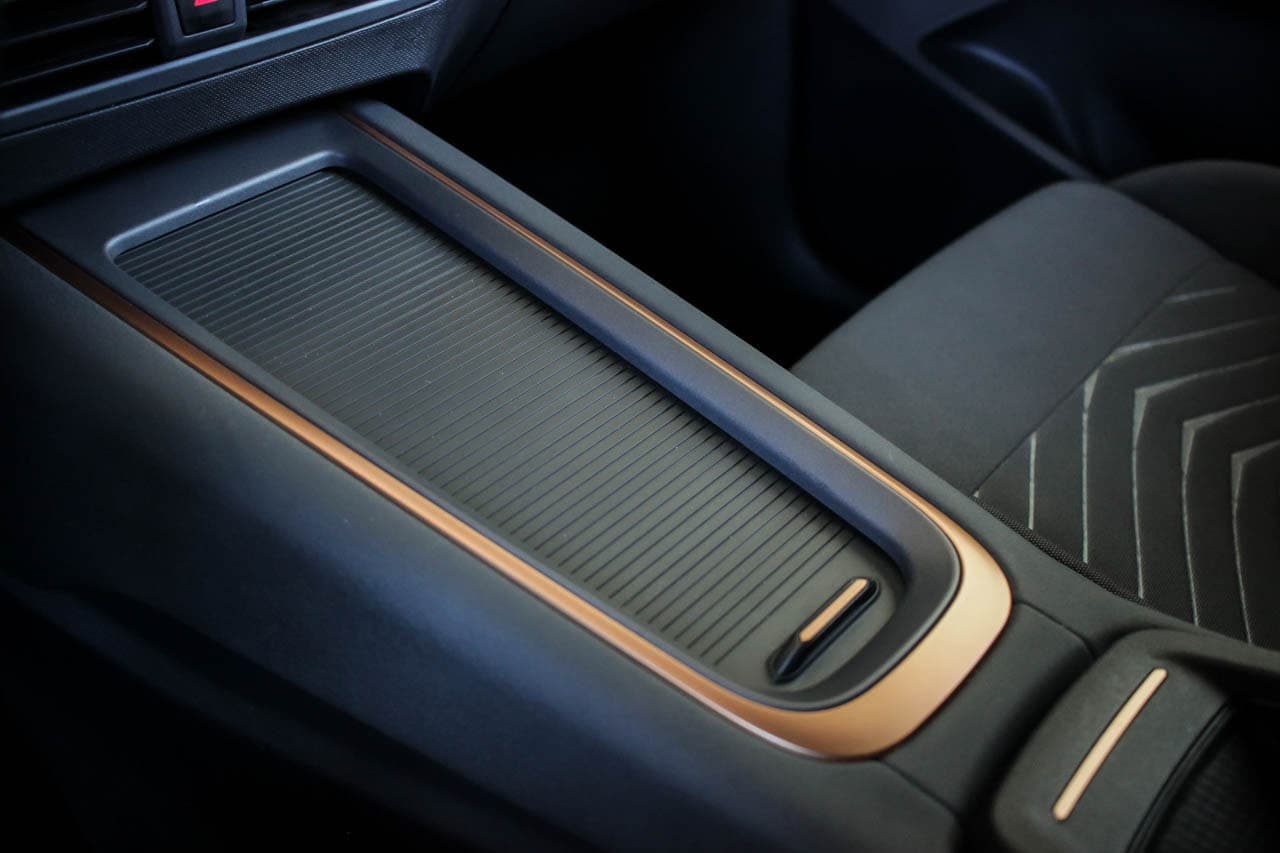 CUPRA Born 58kWh Advanced Plus, photo 15 of 33