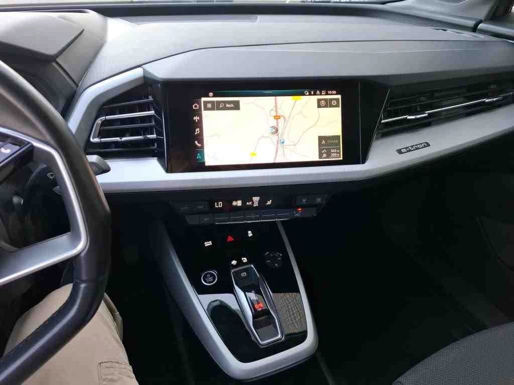 Audi Q4 e-tron Sportback 40 82 KWh, Foto 3 von 5