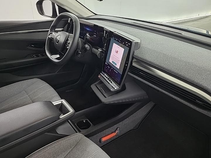 Renault Megane E-Tech evolution ER EV60 130pk optimum charge, photo 3 of 7