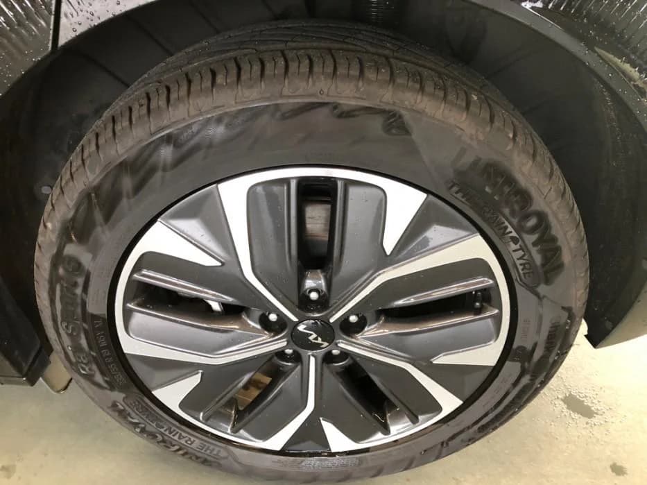 Kia EV6 Earth 77.4 kWh, photo 14 of 17