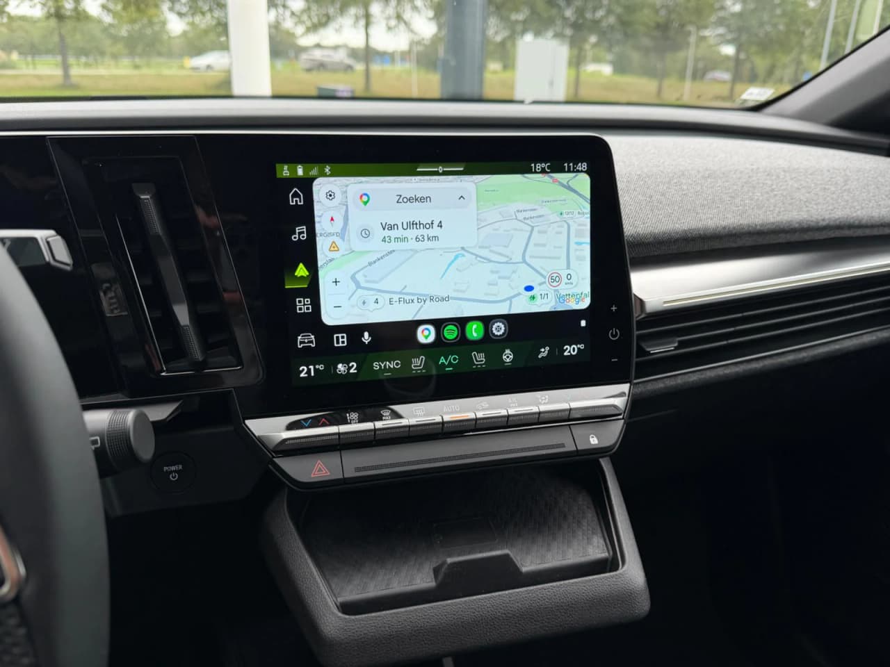 Renault Megane E-Tech techno 220 pk comfort range, photo 10 of 10