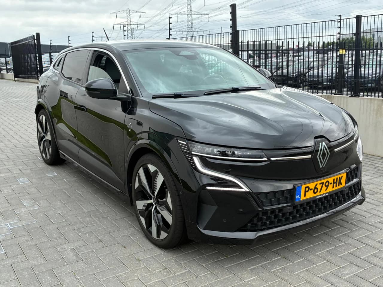Renault Megane E-Tech techno EV60 220pk optimum charge, photo 4 of 11