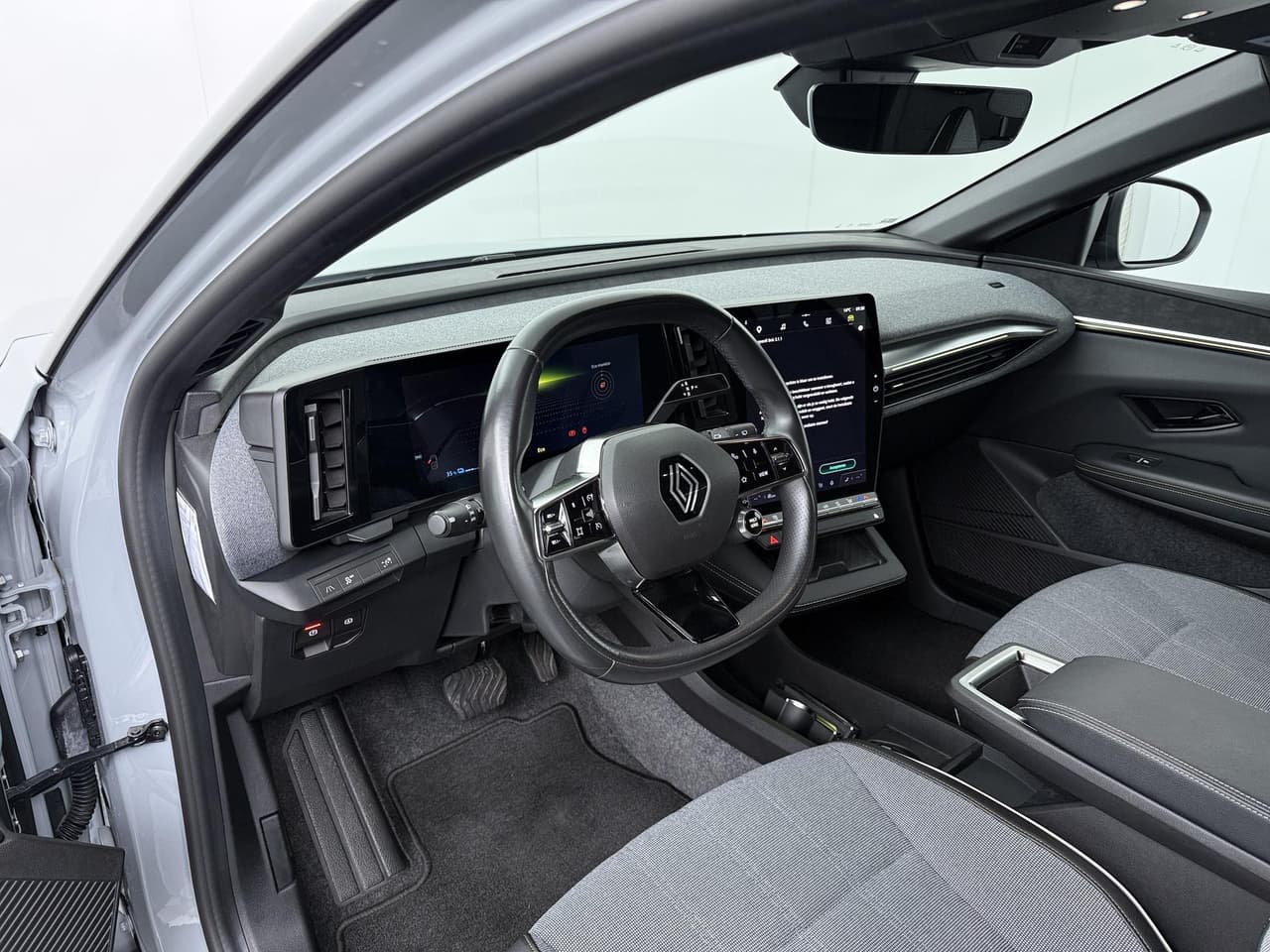 Renault Megane E-Tech techno EV60 220pk optimum charge, photo 25 of 37