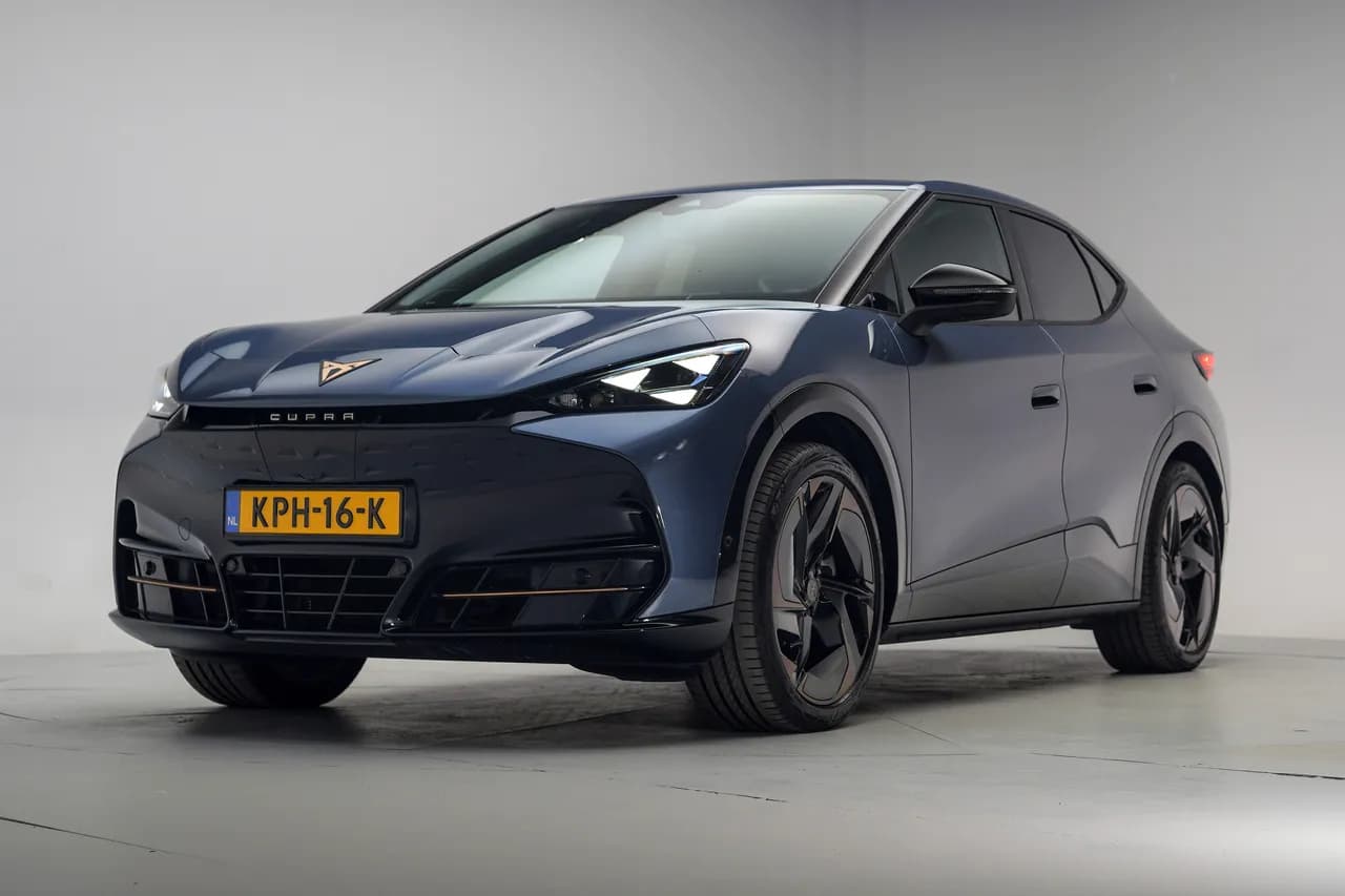 CUPRA Tavascan VZ Adrenaline 82 kWh, photo 1 of 48