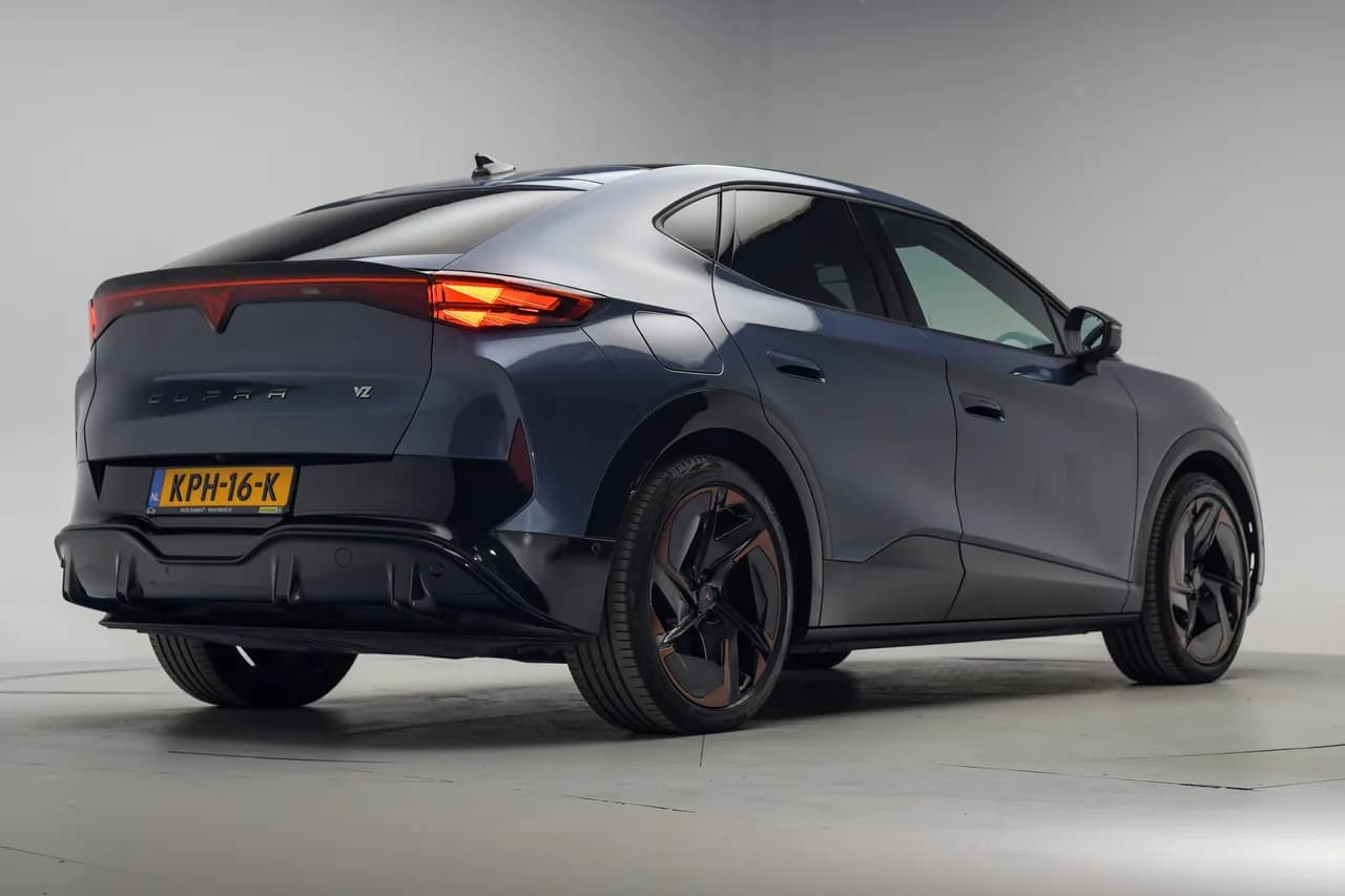 CUPRA Tavascan VZ Adrenaline 82 kWh, photo 41 of 48