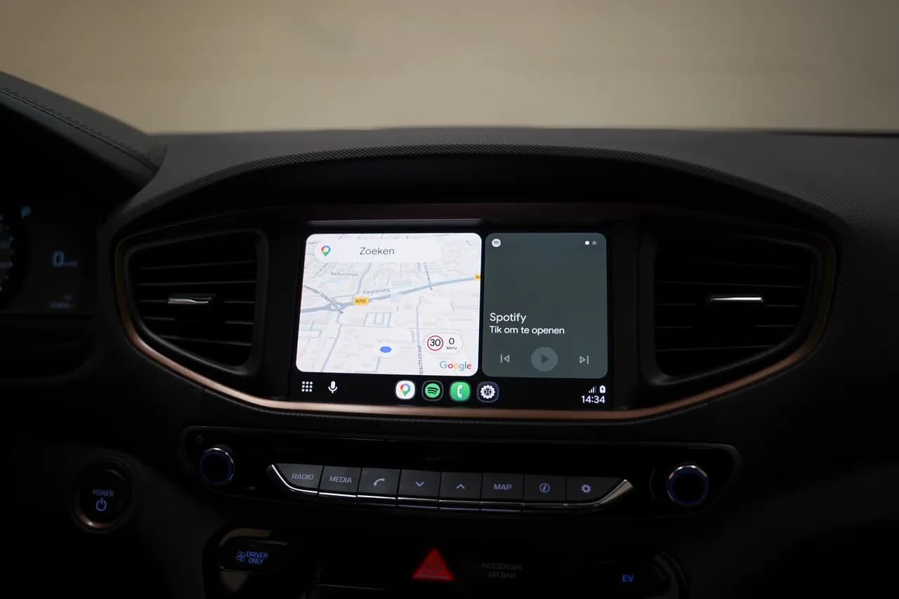 Hyundai Ioniq Premium EV, фото 6 з 45