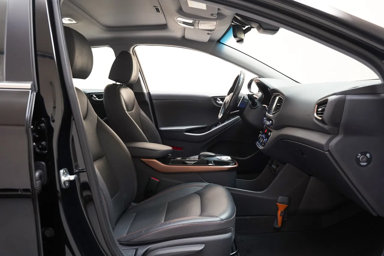 Hyundai Ioniq Premium EV, фото 44 з 45
