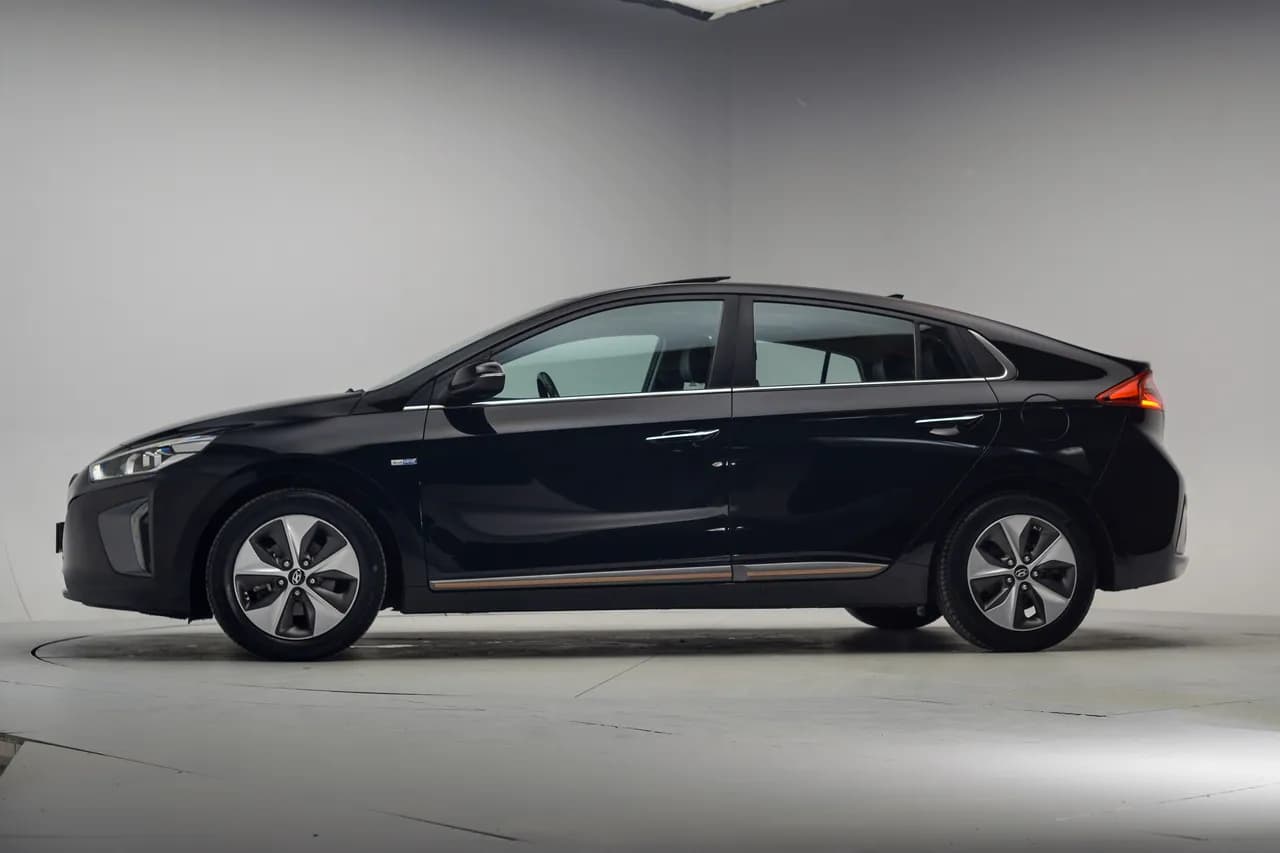 Hyundai Ioniq Premium EV, фото 2 з 45