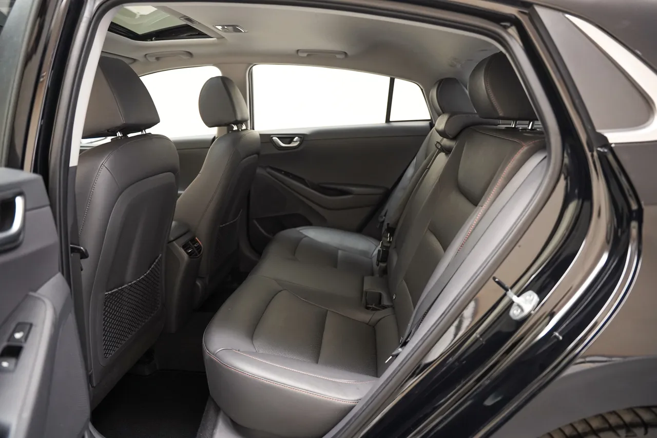 Hyundai Ioniq Premium EV, фото 13 з 45