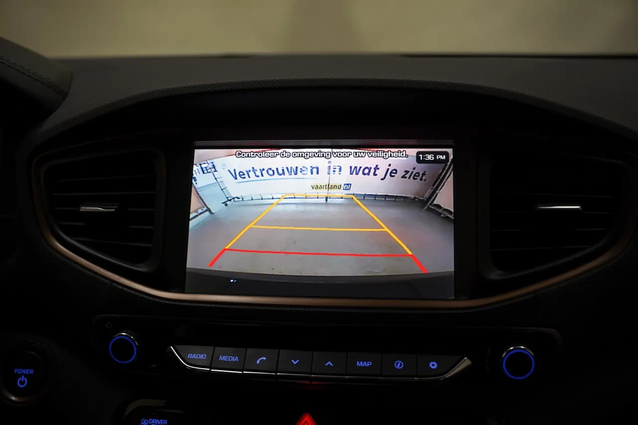 Hyundai Ioniq Premium EV, фото 7 з 45