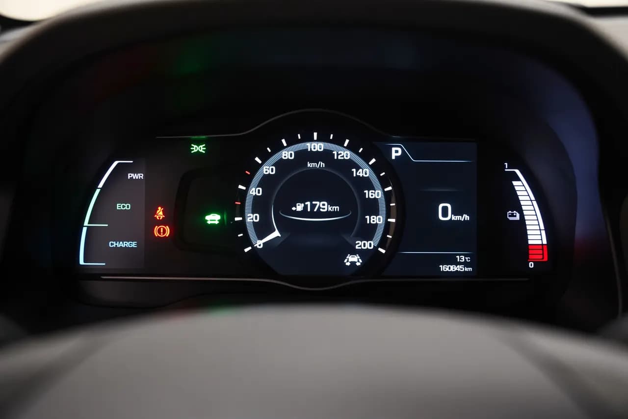 Hyundai Ioniq Premium EV, фото 20 з 45