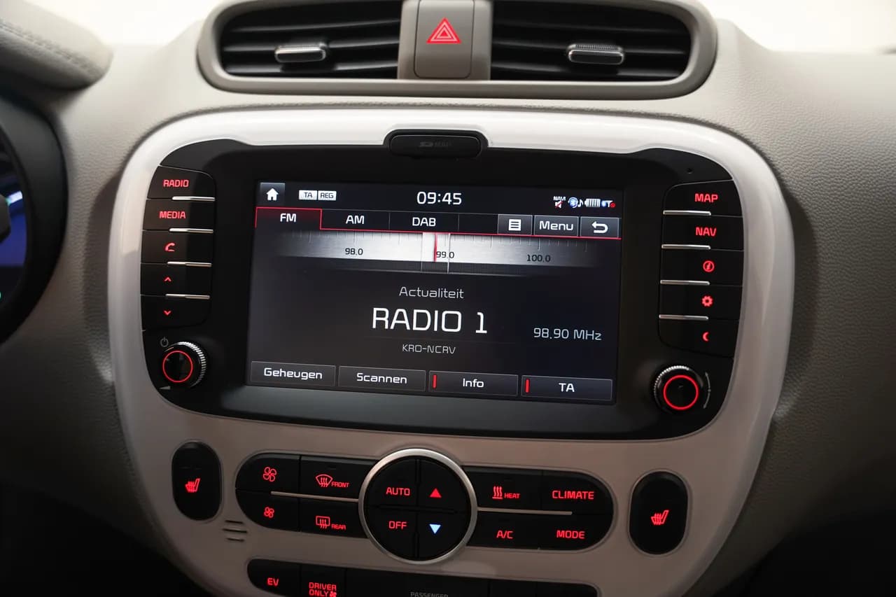 Kia Soul EV Edition 30 KWh Aut., foto 24 di 39