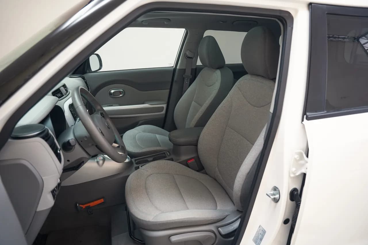 Kia Soul EV Edition 30 KWh Aut., foto 10 di 39