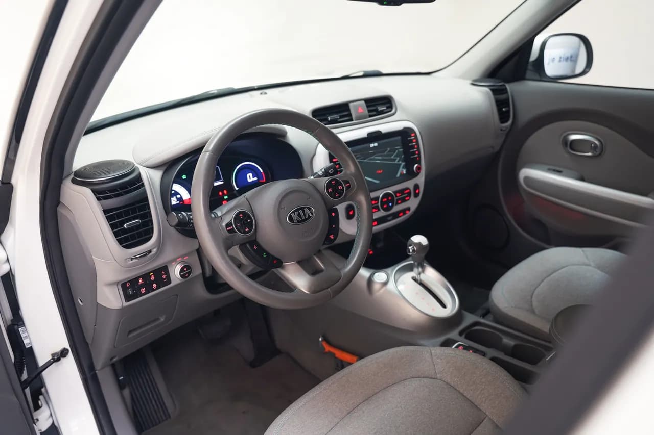 Kia Soul EV Edition 30 KWh Aut., foto 15 di 39