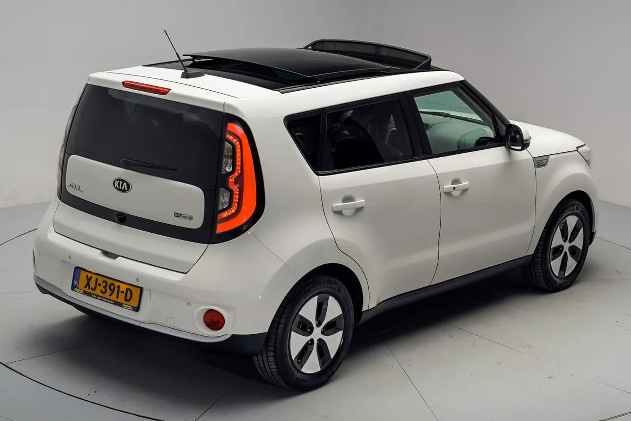 Kia Soul EV Edition 30 KWh Aut., foto 14 di 39