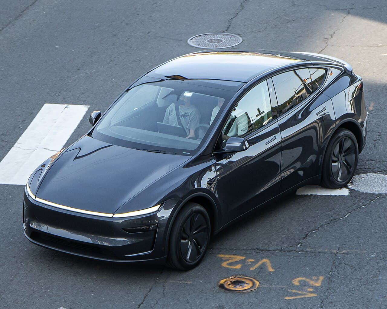 Tesla Model Y (Juniper)